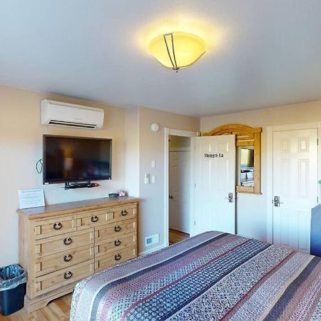 Tacit Shadow Resort Shangri-La King Suite, Gym, Coffee Bar, Hot-Tub, Free Laundry, Food Available Parowan ภายนอก รูปภาพ